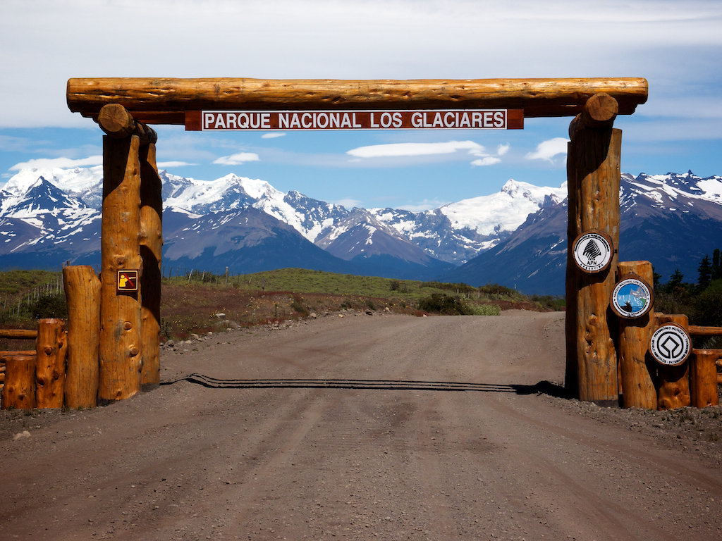 "Los Glaciares" National Park Transfer shuttle