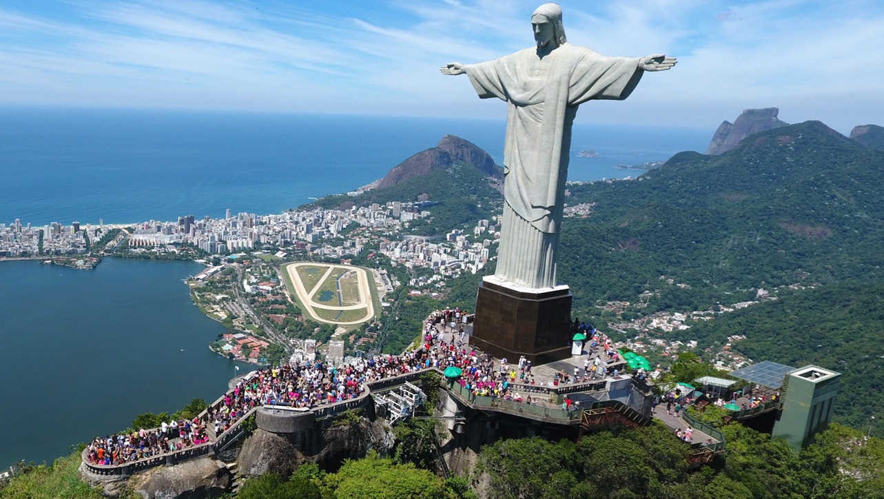 Rio de Janeiro Full Day Private Tour. Chrit the Reedemer and sugarloaf