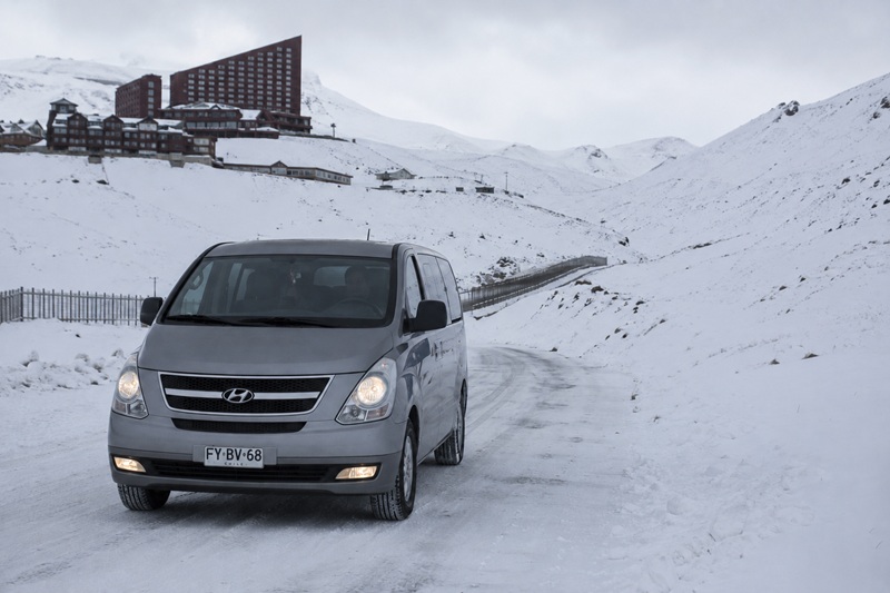 Snow adapted Vehicles - Santiago Ski Transfers