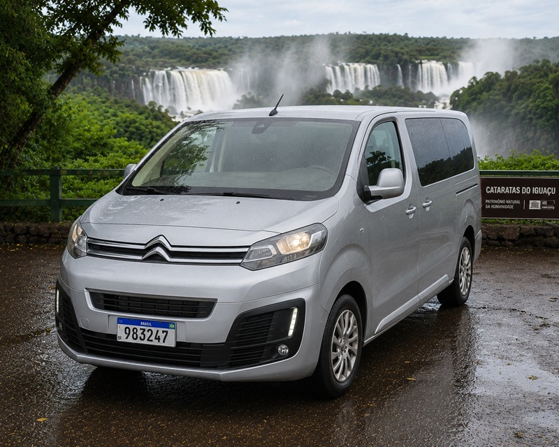 MINIVAN Transfer Iguazu Falls