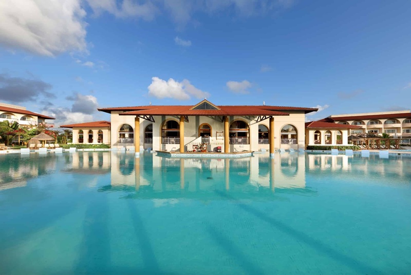 Grand Palladium Imbassaí Transfer